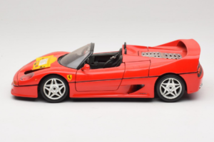 Ferrari F50 Kabrió 50 Jahre Ferrari 24 Jahre Bburago FMC Piros Bburago 1:18 3352-P1 Fém – 4. kép a 8-ből