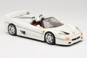 Ferrari F50 Kabrió Fehér Bburago 1:18 3352-W1 Fém – 6. kép a 8-ből