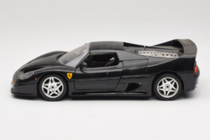 Ferrari F50 Coupe Fekete Bburago 1:18 3372-B1 Fém – 4. kép a 8-ből