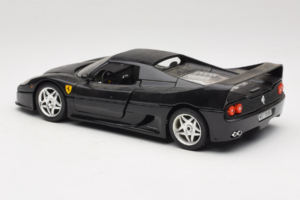 Ferrari F50 Coupe Fekete Bburago 1:18 3372-B1 Fém – 7. kép a 8-ből
