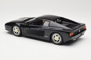 Ferrari F512M Fekete Hot Wheels 1:18 23922 Fém – 7. kép a 8-ből