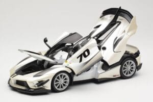 Ferrari FXX-K Evo #70 Fehér Bburago 1:18 18-16012 Fém – 2. kép a 8-ből