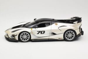 Ferrari FXX-K Evo #70 Fehér Bburago 1:18 18-16012 Fém – 4. kép a 8-ből