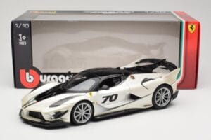 Ferrari FXX-K Evo #70 Fehér Bburago 1:18 18-16012 Fém – 8. kép a 8-ből