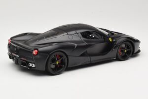 Ferrari LaFerrari F150 Matte Black Bburago 1:18 18-16901BK Fém – 3. kép a 8-ből
