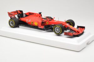 Ferrari SF90 #5 S. Vettel Australian GP 2019 BBR 1:18 BBR191805DIE Gyanta – 4. kép a 6-ből