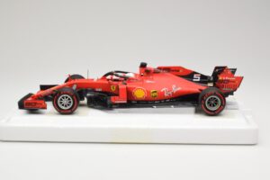 Ferrari SF90 #5 S. Vettel Italian GP Monza 2019 BBR 1:18 BBR191835 Gyanta – 3. kép a 6-ből