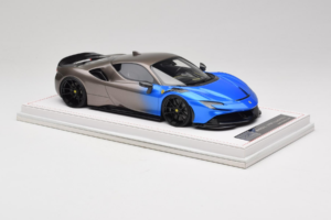 Ferrari SF90 Novitec Blue Grey Metallic IVY 1:18 REMC029 Gyanta – 4. kép a 7-ből