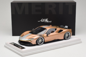 Ferrari SF90 Novitec Arany Ezüst Csík IVY 1:18 REMC028 Gyanta – 7. kép a 7-ből
