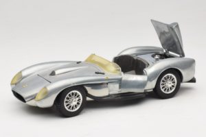 Ferrari Testa Rossa Chrome Silver Hot Wheels 1:18 25737 Fém – 2. kép a 8-ből