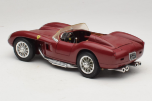 Ferrari Testa Rossa Sötétvörös Shell Shell 1:18 40026 Fém – 7. kép a 8-ből