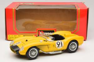 Ferrari 250 Testa Rossa #91 Sárga Limitált Kiadás Bburago 1:18 3007-Y1 Fém – 8. kép a 8-ből