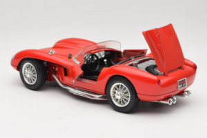 Ferrari 250 Testa Rossa Piros Bburago 1:18 3007-P2 Fém – 5. kép a 8-ből