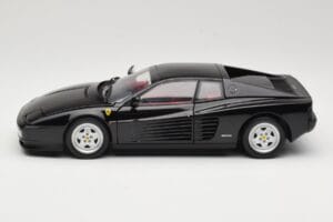 Ferrari Testarossa Fekete Kyosho 1:18 08425BK Fém – 4. kép a 8-ből