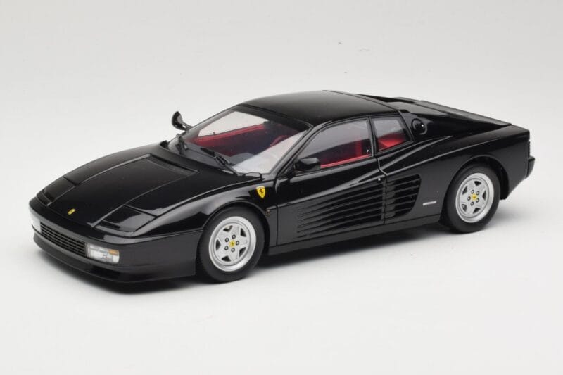 Ferrari Testarossa Fekete Kyosho 1:18 08425BK Fém