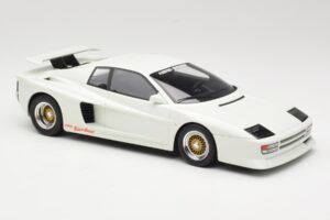 Ferrari Testarossa Koenig Specials Bi-Turbo Fehér GT Spirit 1:18 KJ012 Gyanta – 4. kép a 6-ből