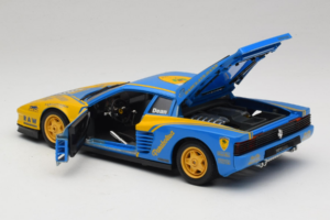 Ferrari Testarossa Bburago 1:18 7019 Fém – 5. kép a 8-ből
