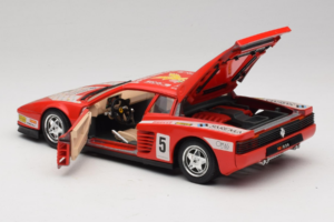 Ferrari Testarossa Brummel #5 Piros 1984 Bburago 1:18 3004-P1 Fém – 5. kép a 8-ből