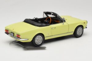 Fiat 124 Spider BS1 Sárga Sun Star 1:18 4921 Fém – 3. kép a 8-ből
