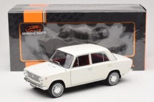 Fiat 124 Fehér IXO 1:18 18CMC205OP Fém – 8. kép a 8-ből