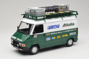 Fiat 242 Alitalia Rally Team Assistance With Trailer 1978 IXO 1:18 18CMC027WX Fém – 2. kép a 7-ből