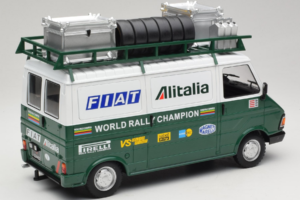 Fiat 242 Alitalia Rally Team Assistance With Trailer 1978 IXO 1:18 18CMC027WX Fém – 3. kép a 7-ből