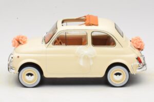 Fiat 500 L Elefántcsont Wedding Gift Norev 1:18 187780 Fém – 3. kép a 6-ből