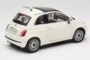 Fiat 500 Fehér Mondo Motors 1:18 500291 Fém – 3. kép a 8-ből