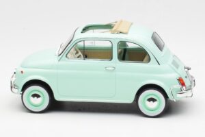Fiat 500L Pasztell Kék Norev 1:18 187777 Fém – 3. kép a 6-ből
