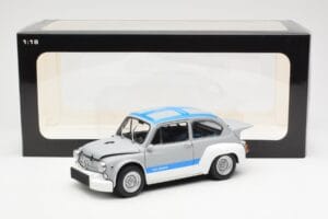 Fiat Abarth 1000 TCR Matt Szürke Kék Csíkok AUTOart 1:18 72642 Fém – 8. kép a 8-ből