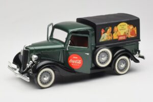 Ford Bache Coca-Cola Solido 1:18 9513 Fém – 2. kép a 8-ből