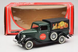 Ford Bache Coca-Cola Solido 1:18 9513 Fém – 8. kép a 8-ből