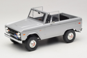 Ford Bronco Speed Movie GreenLight 1:18 19074 Fém – 2. kép a 7-ből