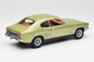 Ford Capri Mk1 Világoszöld Metál Minichamps 1:18 18008900 Fém – 3. kép a 8-ből