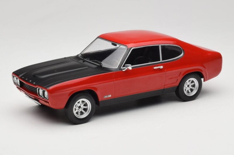 Ford Capri Mk1 RS 2600 Piros Fekete Motorházzal MCG 1:18 MCG18538 Fém