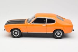 Ford Capri Mk1 RS 2600 Signal Orange Fekete Minichamps 1:18 150089077 Fém – 4. kép a 8-ből