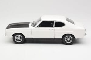 Ford Capri Mk1 RS 2600 Fehér Fekete Minichamps 1:18 150089078 Fém – 4. kép a 8-ből