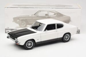 Ford Capri Mk1 RS 2600 Fehér Fekete Minichamps 1:18 150089078 Fém – 8. kép a 8-ből