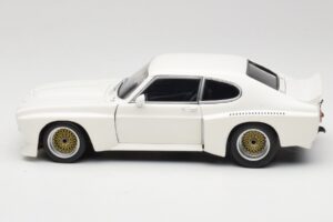 Ford Capri Mk1 RS 3100 Fehér Minichamps 1:18 183748003-R1 Fém – 4. kép a 8-ből