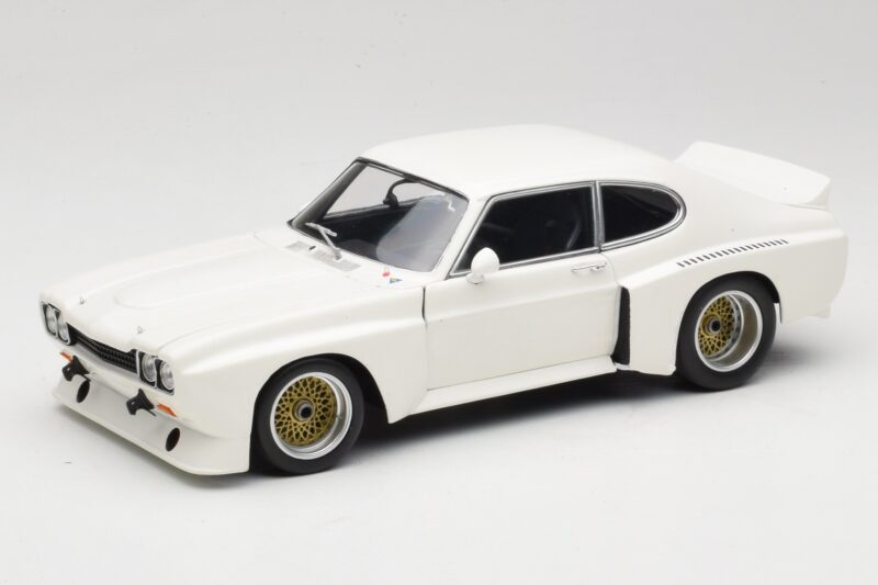 Ford Capri Mk1 RS 3100 Fehér Minichamps 1:18 183748003-R1 Fém