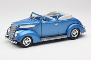 Ford Kabrió Kék Road Signature 1:18 92238 Fém