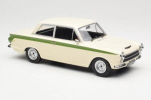 Ford Cortina Lotus White & Green Stripe MCG 1:18 MCG18434 Fém – 4. kép a 6-ből