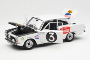 Ford Cortina Mk1 #3 P. Hughes / B. Young African Safari Rally 1964 AUTOart 1:18 86428 Fém – 2. kép a 8-ből