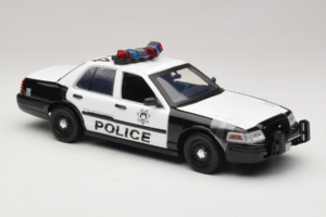 Ford Crown Victoria Police Interceptor The Hangover Movie Greenlight 1:18 12911 Fém – 4. kép a 6-ből