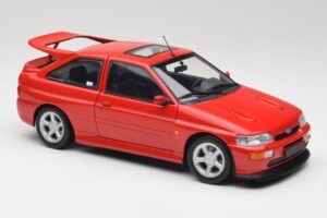 Ford Escort RS Cosworth Radiant Piros Minichamps 1:18 150089021 Fém – 6. kép a 8-ből