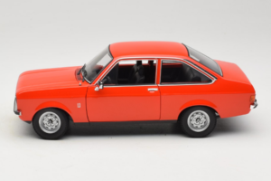 Ford Escort Mk2 Narancssárga Minichamps 1:18 150085100 Fém – 4. kép a 8-ből