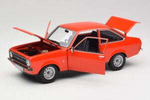 Ford Escort Mk2 Signal Orange Minichamps 1:18 150084100 Fém – 2. kép a 8-ből