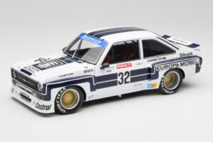Ford Escort II RS1800 #32 K. Ludwig Nürburgring Winner 1976 Minichamps 1:18 100768432 Fém