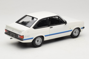 Ford Escort Mk2 RS 1800 Fehér Minichamps 1:18 150084470 Fém – 3. kép a 8-ből