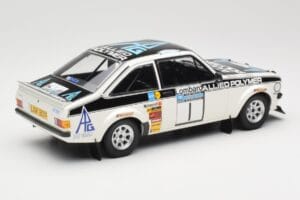 Ford Escort Mk2 RS 1800 #1 T. Mäkinen / H. Liddon Allied Polymer Group Winners Lombard RAC Rally 1975 Minichamps 1:18 1557587 – 2. kép a 6-ből